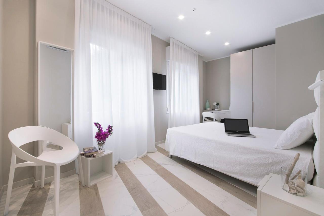 Residence Dolcemare Лайджелия Екстериор снимка